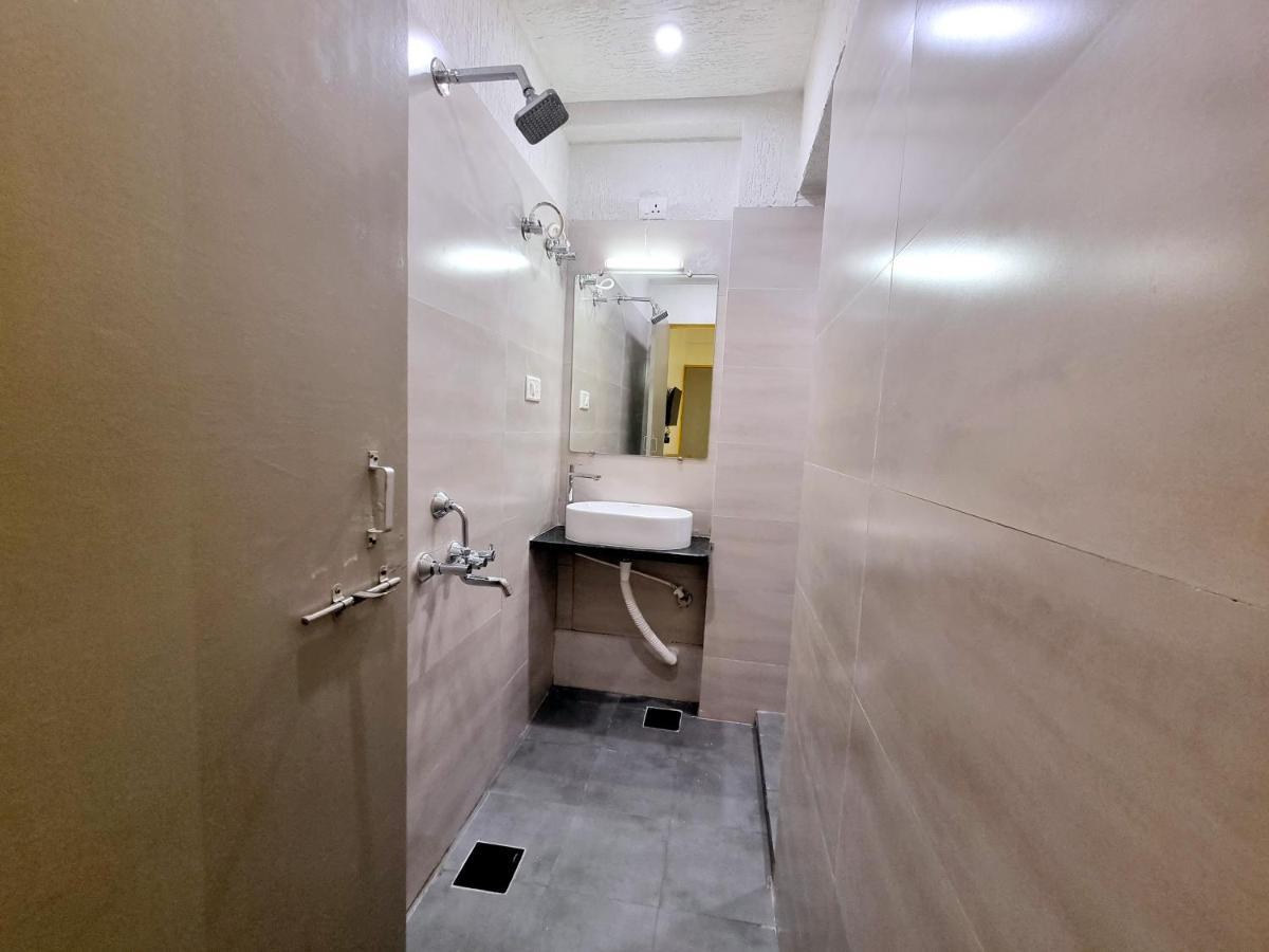 Stayinn Nest Bhopal Esterno foto